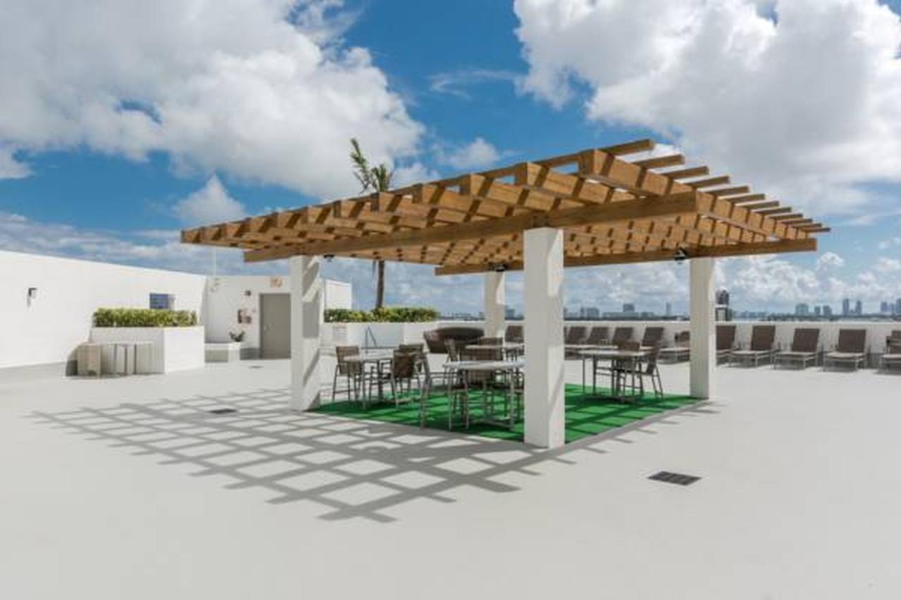 Opera Tower Apartment Miami Exterior photo