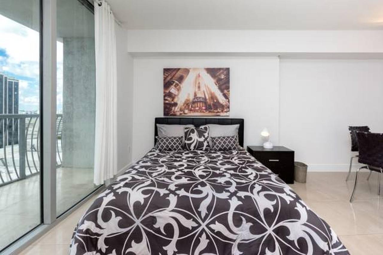 Opera Tower Apartment Miami Exterior photo
