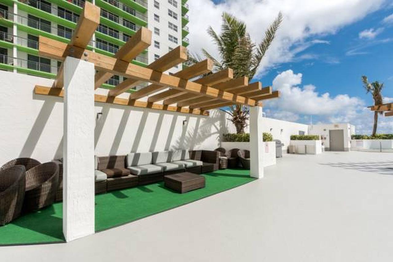 Opera Tower Apartment Miami Exterior photo